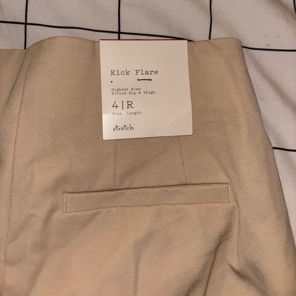 Chic Kick Flare Pants - Picture 2 of 4